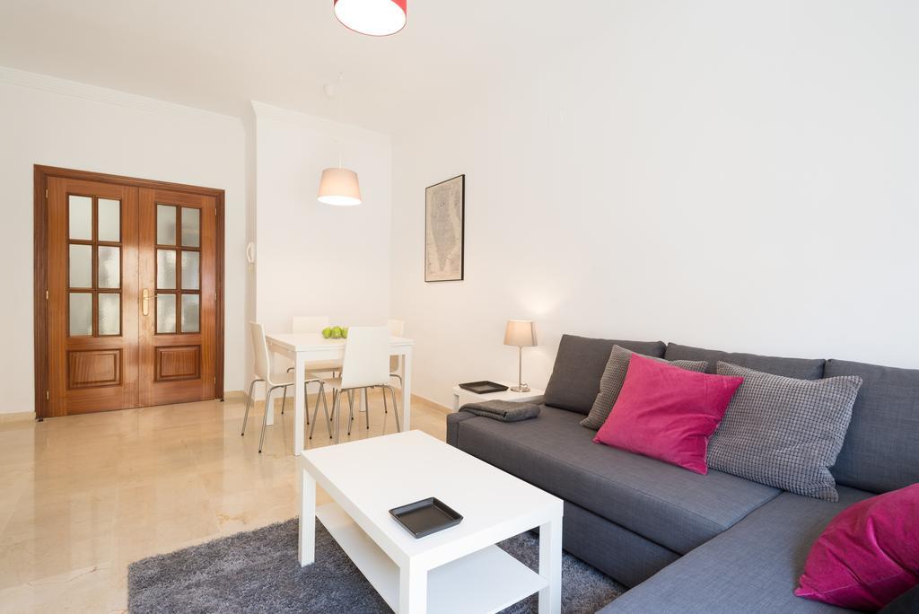 Colon12 Urban Apartment Málaga Dış mekan fotoğraf